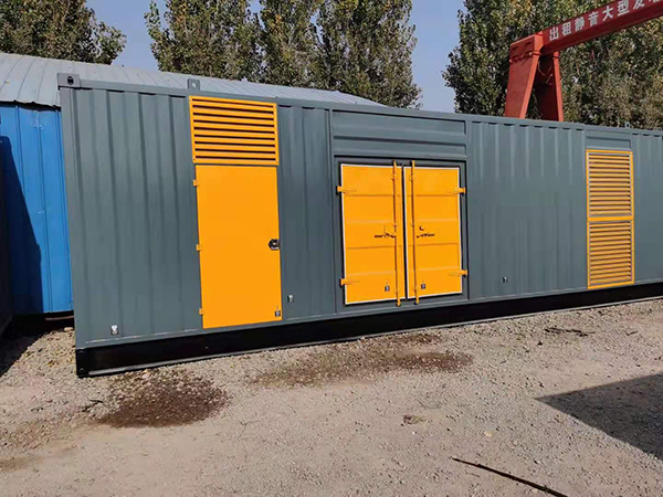 熊口管理区300kw 柴油发电机组用多大的空气开关？